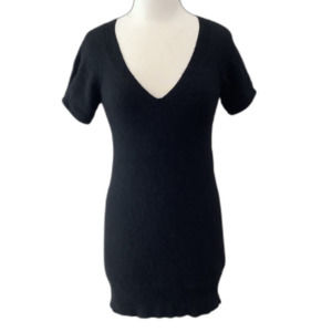 Truth Angora Blend Pullover Tunic Sweater Sz L Black V-neck Short Sleeve NWT